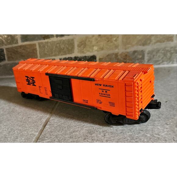 Lionel Orginal O Scale New Haven 6464-725 Box Car Orange - Picture 2 of 6